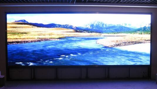 LED顯示屏電源必備的三大特性